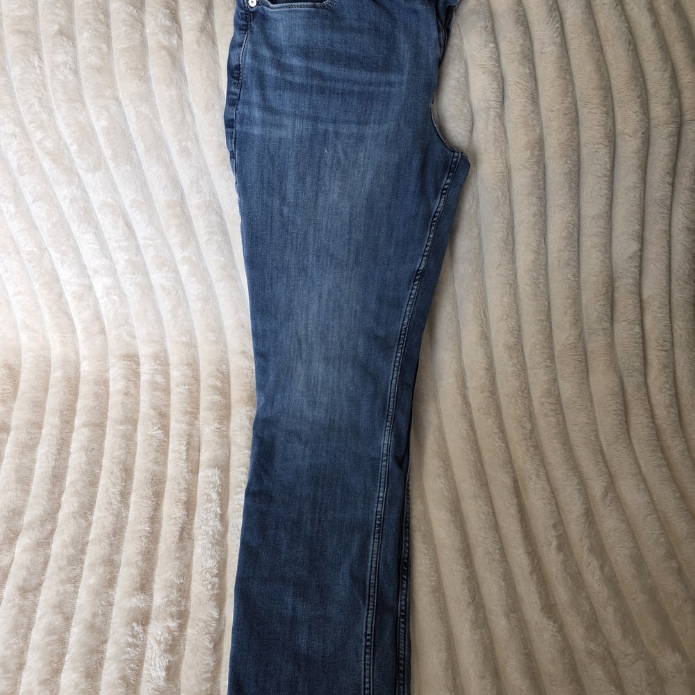 Silver Jeans Women’s Dark Blue Skinny Jeans with Embellished Back Pocket - Picture 10 of 11